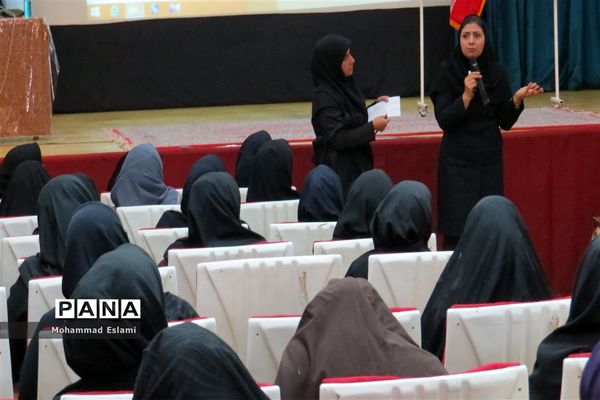 برگزاری کارگاه هم‌اندیشی معلمان ابتدایی یزد