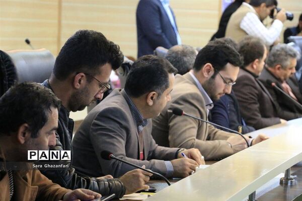نشست خبری حسین مرعشی سخنگوی حزب کارگزاران سازندگی در ساری