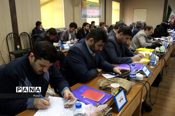 گردهمایی معاونان پرورشی و تربیت‌بدنی آموزش و پرورش آذربایجان‌شرقی در ورزقان