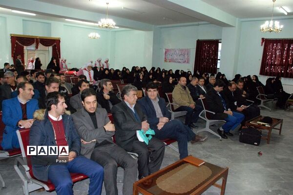 دوره آموزشی و توانمندسازی مربیان پیشتازان اهر
