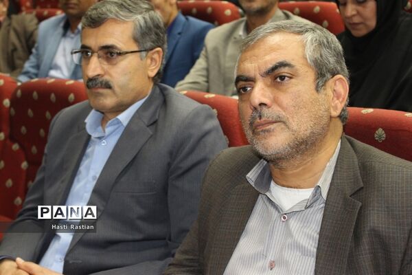 همایش تقدیر از برگزیدگان و فعالان چهارمین جشنواره نوجوان خوارزمی استان بوشهر -1