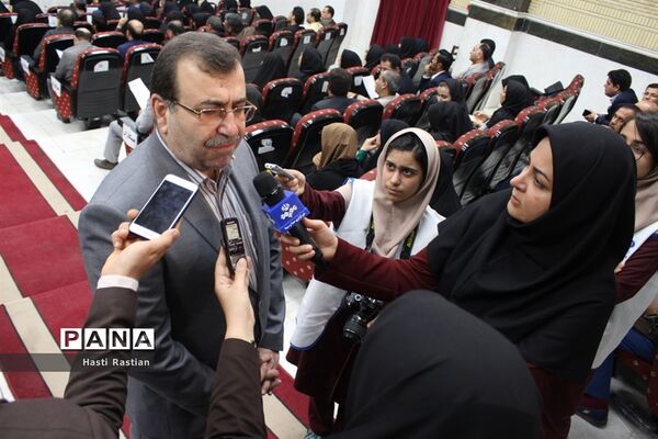 همایش تقدیر از برگزیدگان و فعالان چهارمین جشنواره نوجوان خوارزمی استان بوشهر -1