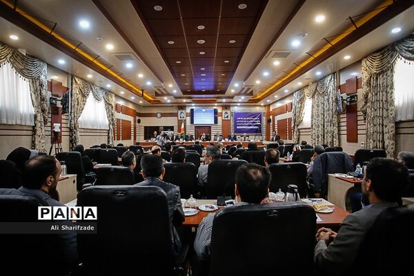 نشست بازخوانی دستاوردهای چهل ساله انقلاب شکوهمند اسلامی در حوزه تربیت بدنی و سلامت وزارت آموزش و پرورش