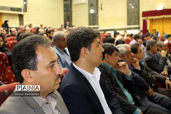 همایش تقدیر از برگزیدگان و فعالان چهارمین جشنواره نوجوان خوارزمی استان بوشهر-2