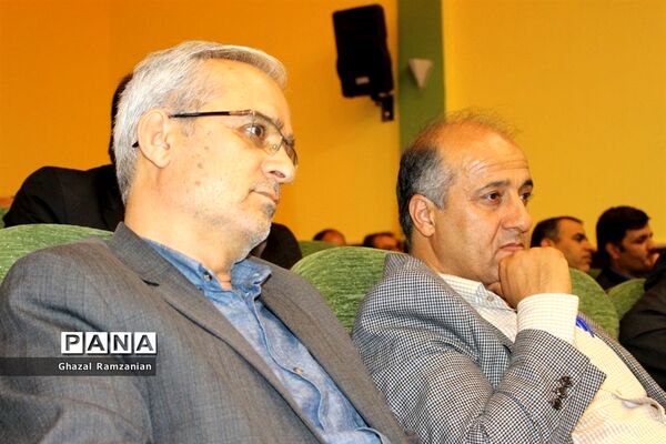 گردهمایی کارشناسان و مدیران مدارس متوسطه نظری استان بوشهر