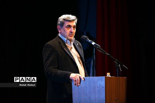 جشن پایش سلامت 17000 کارگر خدمات شهری و آغاز چکاپ سلامت کارمندان شهرداری