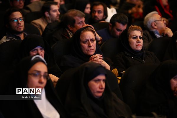 جشن پایش سلامت 17000 کارگر خدمات شهری و آغاز چکاپ سلامت کارمندان شهرداری