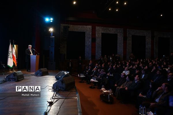 جشن پایش سلامت 17000 کارگر خدمات شهری و آغاز چکاپ سلامت کارمندان شهرداری