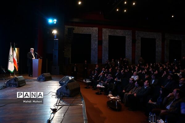 جشن پایش سلامت 17000 کارگر خدمات شهری و آغاز چکاپ سلامت کارمندان شهرداری