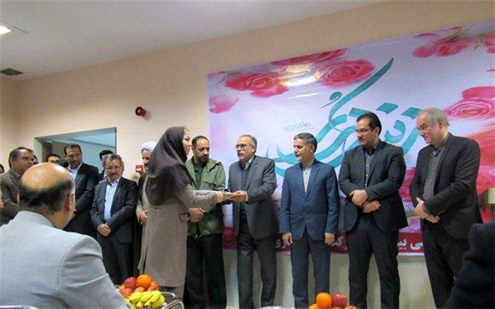 برگزاری مراسم تجلیل از پرستاران بیمارستان برکت شهید ستاری قرچک