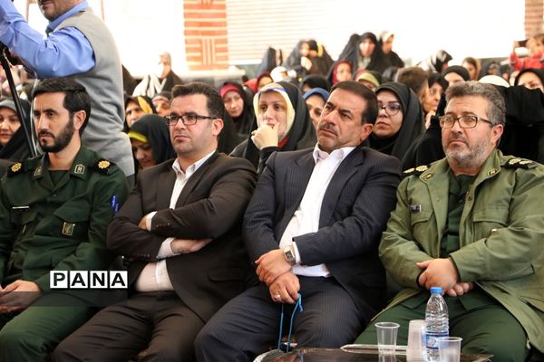 برگزاری همایش بانوی انقلابی در شهر قدس