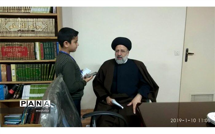 رییسی: آستان قدس رضوی برای ساخت مدارس در کاشمر آماده همکاری است