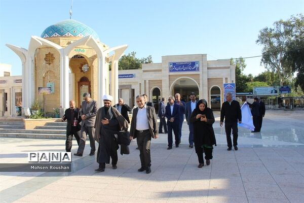 تجدید میثاق شورای معاونان و روسای آموزش و پرورش استان بوشهر با شهدا