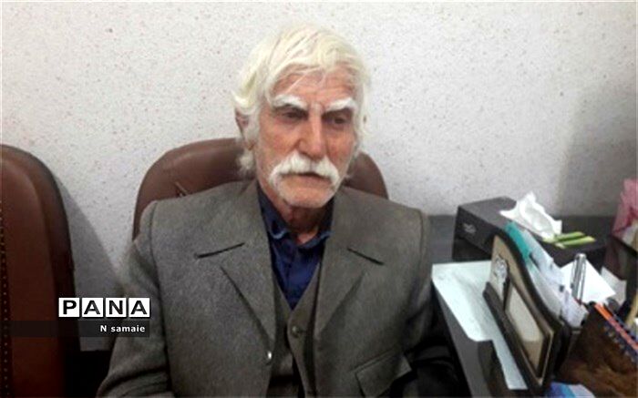 بی کران دانش و آگاهی همواره دست یافتنی و شوق آفرین است