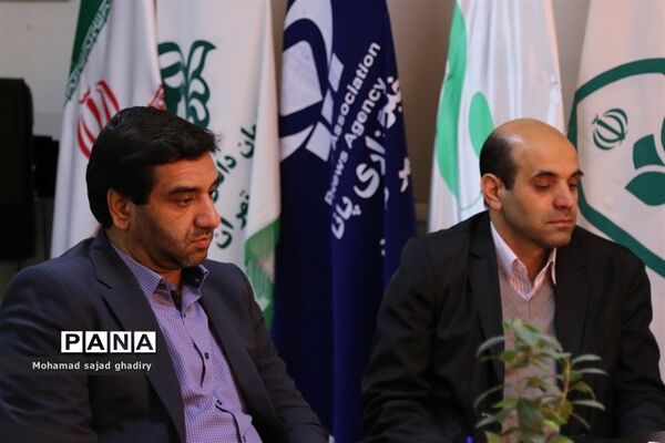 نشست اعضای مجلس دانش آموزی پایتخت