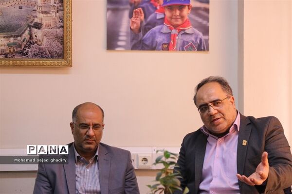 نشست اعضای مجلس دانش آموزی پایتخت