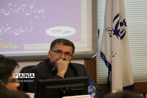 نشست نمایندگان مجلس دانش‌آموزی و منتخبان شورای دانش‌آموزی