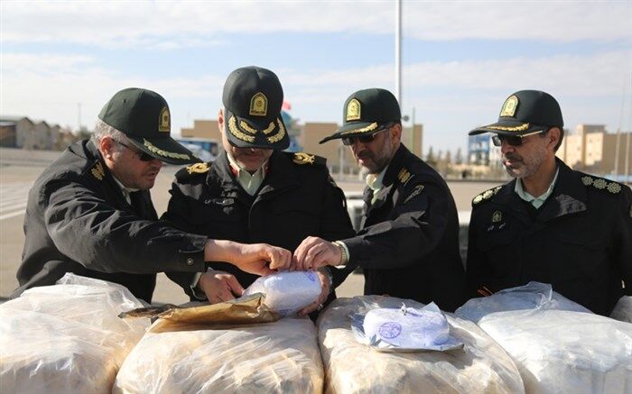 فرمانده انتظامی استان خراسان جنوبی :461 کیلو تریاک در نهبندان کشف شد