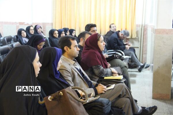 گرامیداشت هوای پاک در پژوهش‌سرای رازی شهرری