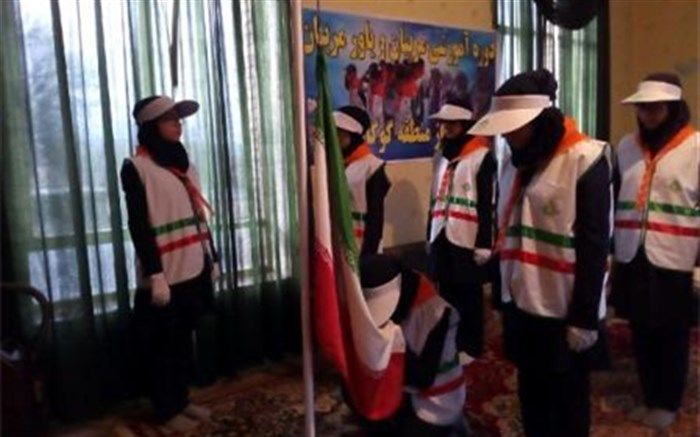 دوره آموزشی مربیان ویاور مربیان پیشتازمنطقه گوگان  برگزار شد+ عکس