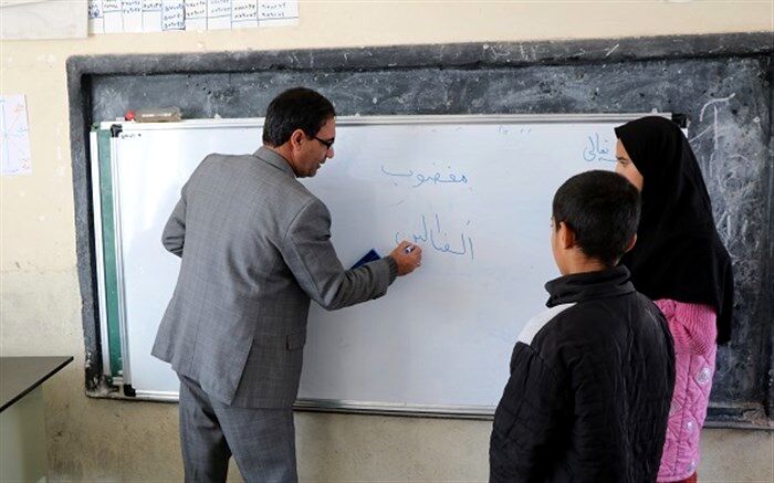 بازدید مدیر آموزش و پرورش شهرستان  بویراحمد از مدارس حوزه کوشک