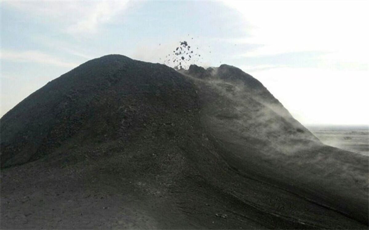 فوران مجدد گل‌افشان روستای تنگ در جنوب سیستان و‌بلوچستان