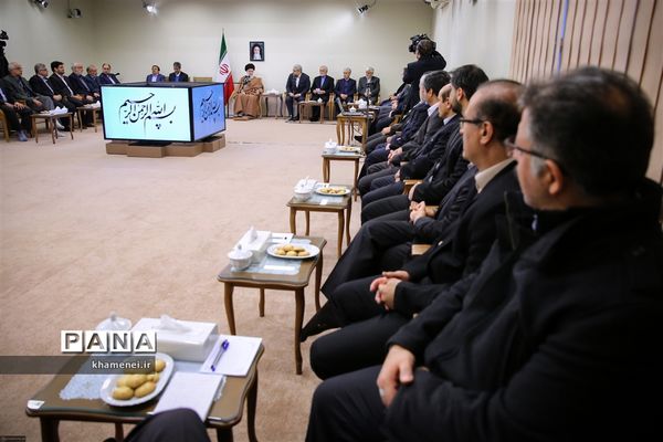 دیدار جمعی از مسئولان و محققان پژوهشکده علوم شناختی با رهبر معظم انقلاب
