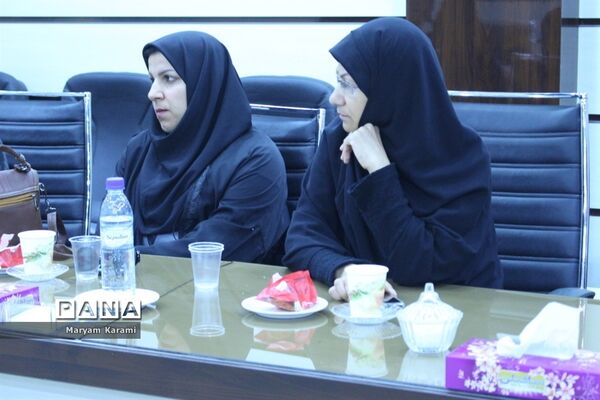 جلسه مجمع مربیان پیشتاز آموزش و پرورش شهرستان بوشهر