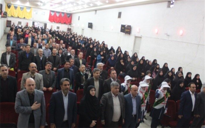 برگزاری همایش هم اندیشی مدیران و نمایندگان معلمین مدارس ابتدایی آموزش و پرورش اسلامشهر