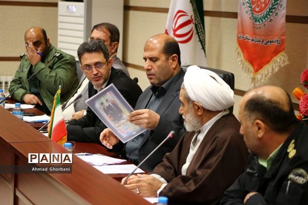 جلسه کمیته‌های ستاد بزرگداشت چهلمین سال پیروزی انقلاب در فرمانداری ساری