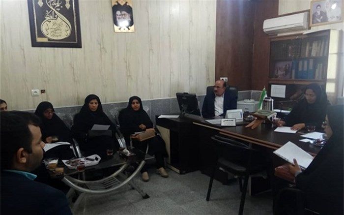 جلسه هم اندیشی با مدیران هم اندیش مراکز پیش دبستانی رودان