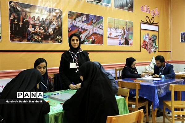 رقابت بیش از 1700 دانش‌آموز  استان فارس در چهارمین دوره  المپیاد استانی بازی‌های فکری