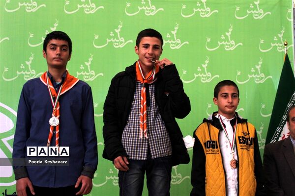 پایان نخستین روز از برگزاری چهارمین دوره المپیاد استانی رویش و تقدیر از برگزیدگان