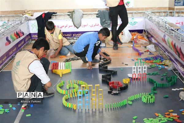 رقابت بیش از ۴۰ تیم دومینوتاپلینگ گروه پسران در چهارمین دوره از المپیاد بازی‌های فکری سرگرمی در فارس