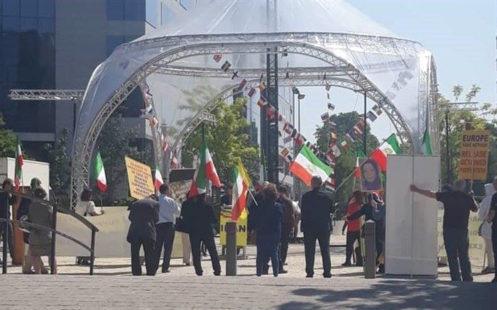 منافقین، حامی افراطیون دست‌راستی اسپانیا