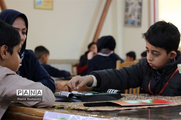 دومین روز مسابقات بازی های فکری در شیراز