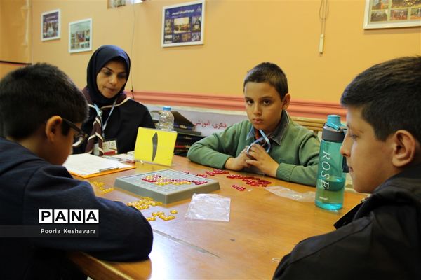 دومین روز مسابقات بازی های فکری در شیراز