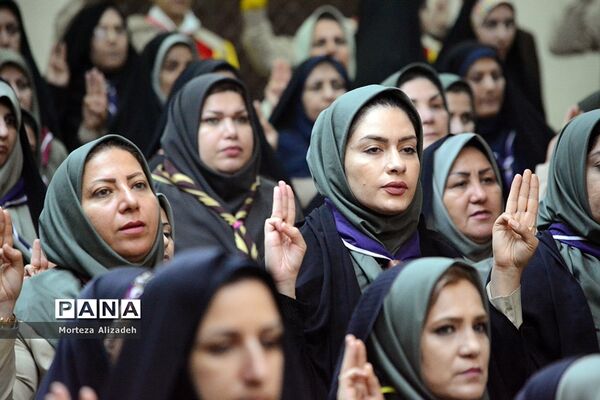 گردهمایی مربیان پیشتاز سازمان دانش‌آموزی خوزستان بمناسبت چلمین سالگردپیروزی انقلاب اسلامی اهواز-2