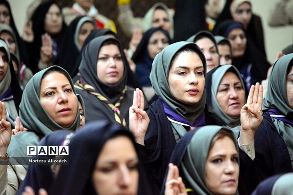 گردهمایی مربیان پیشتاز سازمان دانش‌آموزی خوزستان بمناسبت چلمین سالگردپیروزی انقلاب اسلامی اهواز-2