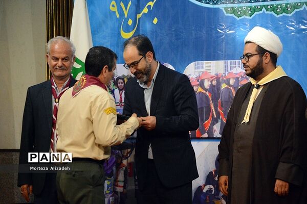 گردهمایی مربیان پیشتاز سازمان دانش‌آموزی خوزستان بمناسبت چلمین سالگردپیروزی انقلاب اسلامی اهواز-1