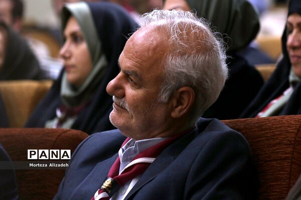 گردهمایی مربیان پیشتاز سازمان دانش‌آموزی خوزستان بمناسبت چلمین سالگردپیروزی انقلاب اسلامی اهواز-1