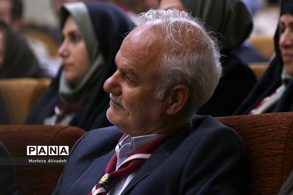گردهمایی مربیان پیشتاز سازمان دانش‌آموزی خوزستان بمناسبت چلمین سالگردپیروزی انقلاب اسلامی اهواز-1
