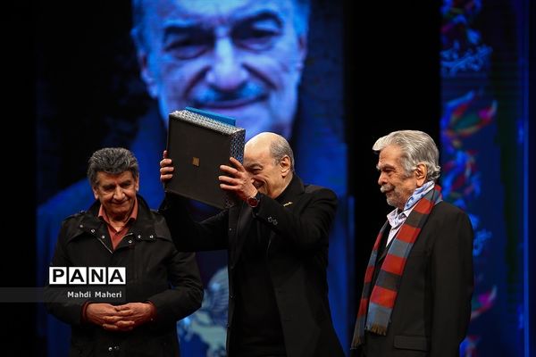 افتتاحیه سی و هفتمین جشنواره فیلم فجر