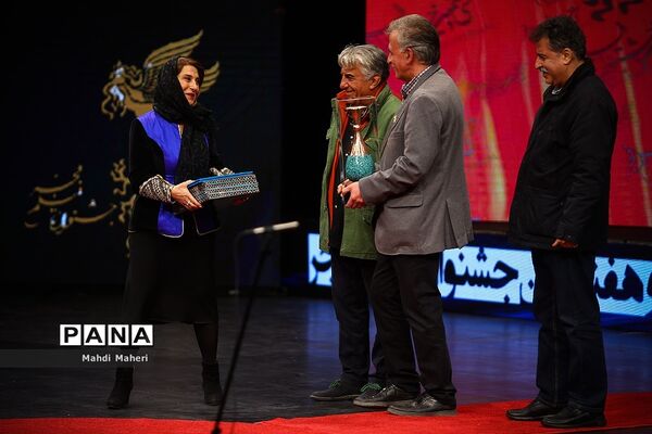 افتتاحیه سی و هفتمین جشنواره فیلم فجر