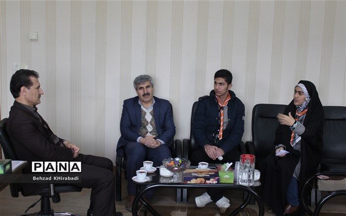 نمایندگان مجلس دانش آموزی استان کردستان با مدیر کل آموزش و پرورش استان دیدار کردند