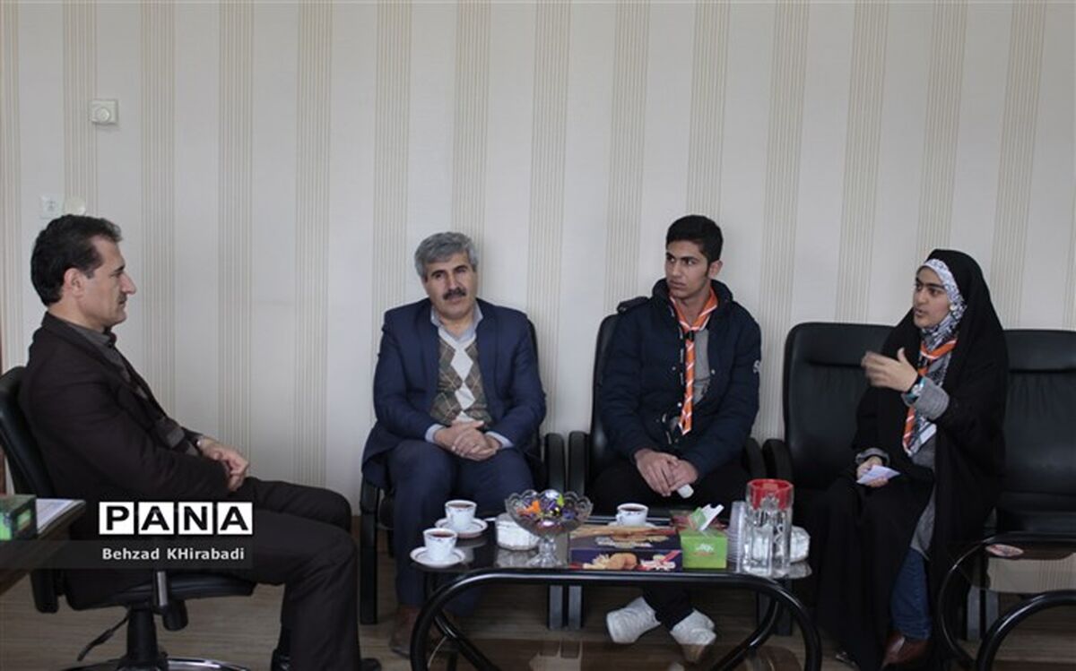 نمایندگان مجلس دانش آموزی استان کردستان با مدیر کل آموزش و پرورش استان دیدار کردند
