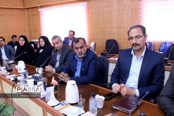 نشست مشترک روسا و معاونان آموزش و پرورش و سازمان دانش‌آموزی استان بوشهر