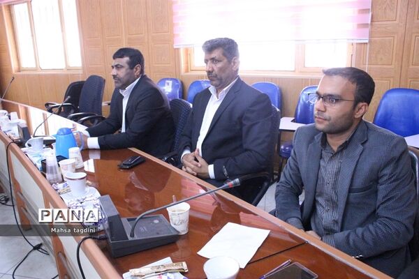 نشست مشترک روسا و معاونان آموزش و پرورش و سازمان دانش‌آموزی استان بوشهر