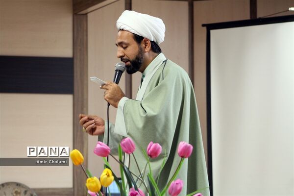 افتتاح کانون فرهنگی، تربیتی دانش‌آموزی امام خمینی (ره) در حرم امام راحل