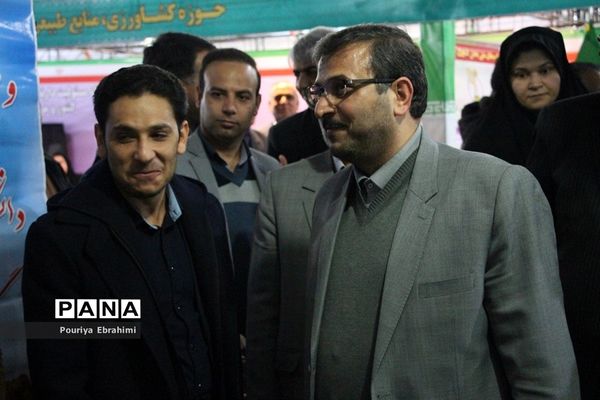 افتتاح نمایشگاه دستاوردهای چهل ساله انقلاب در بیرجند